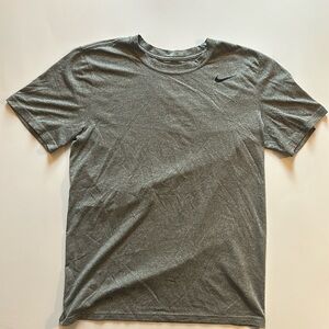 Nike Dri Fit Tee - Men’s Small